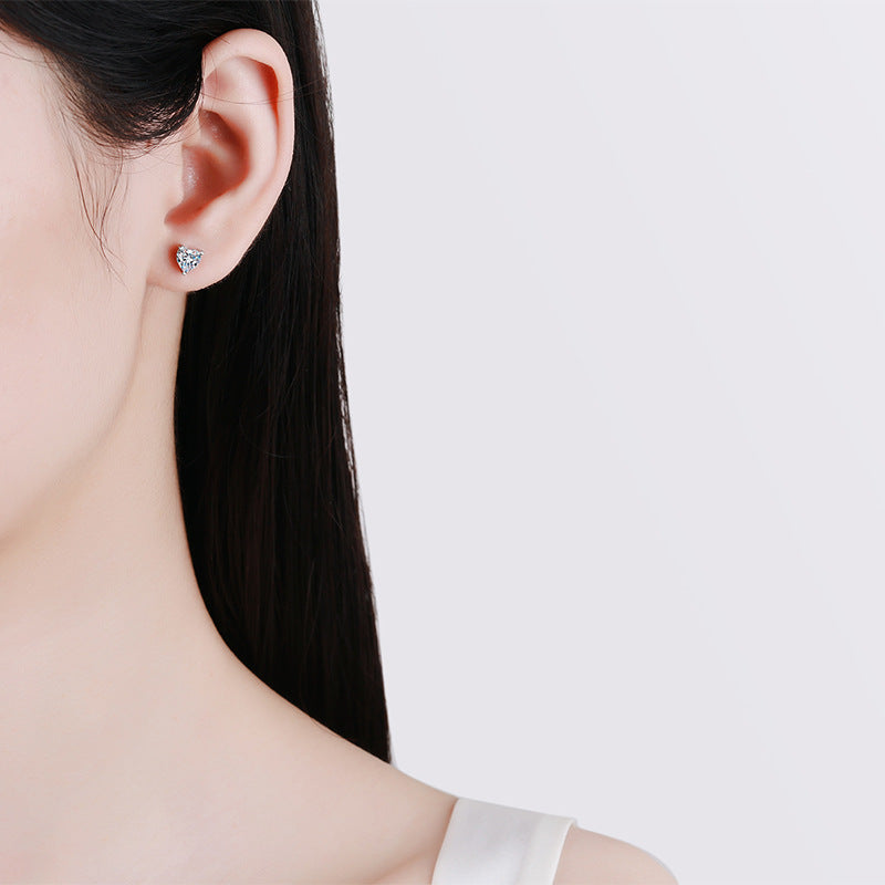 moissanite heart earrings