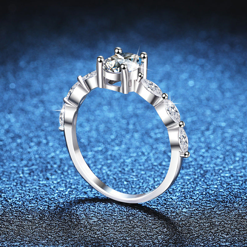 1 Carat Moissanite Ring – S925 Silver High-End Anniversary Jewelry