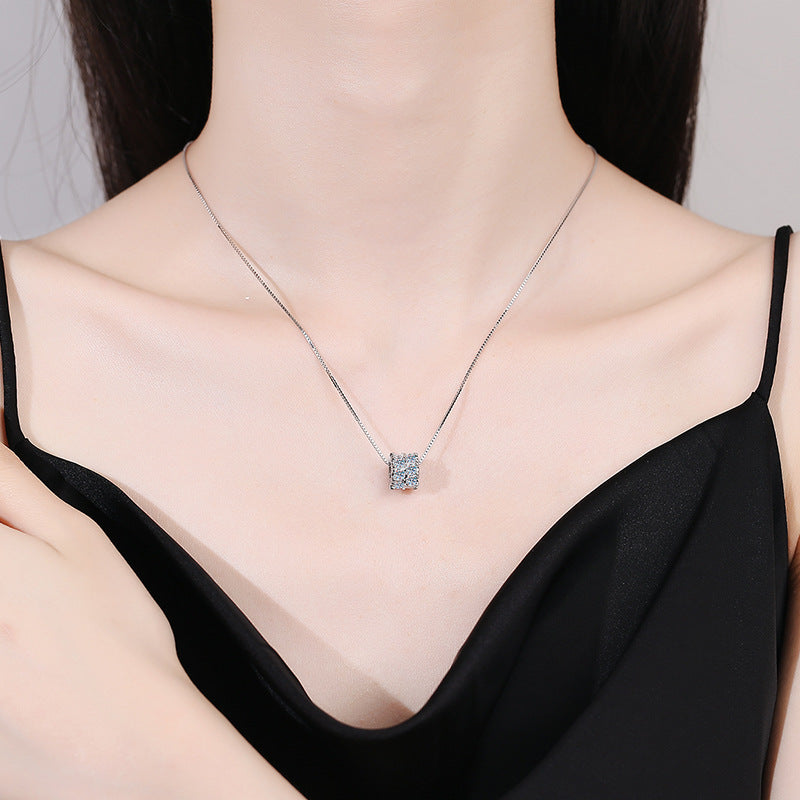 Moissanite Jewelry Necklaces – D Color Bezel Gear Necklace in 925 Sterling Silver